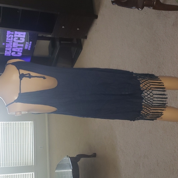 Mud pie s keyhole back tie closure crocheted hem with cascading tassels - Picture 4 of 7